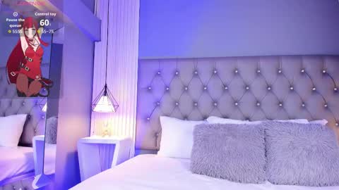 Luna  online show from 11-18-25, 05:06