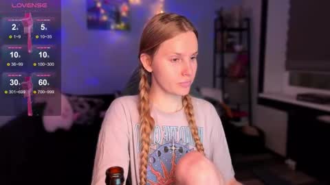 Britney online show from 12-17-25, 06:36