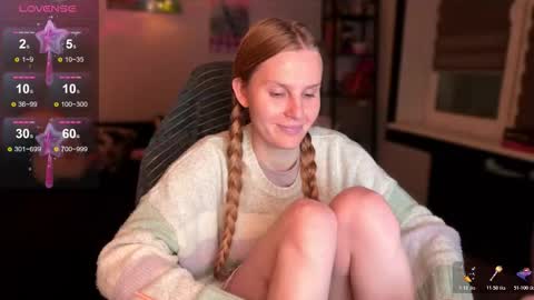 Britney online show from 12-21-25, 09:22