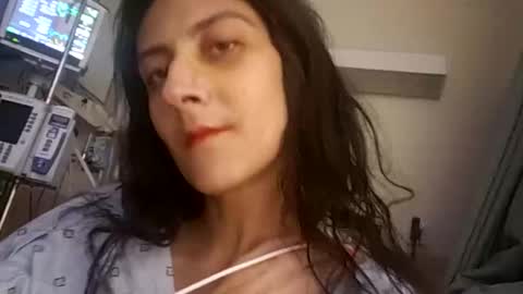 Freya online show from 02-17-25, 12:54