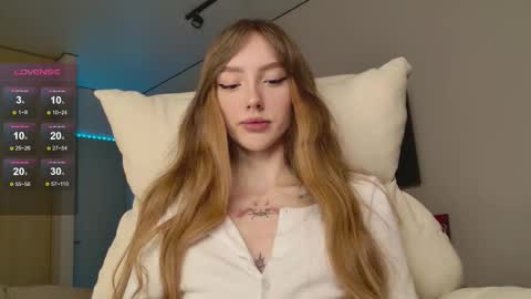 Snapshot of lunainnk chatting on 11-05-25, 12:43 Luna online show from 11-05-25, 12:43