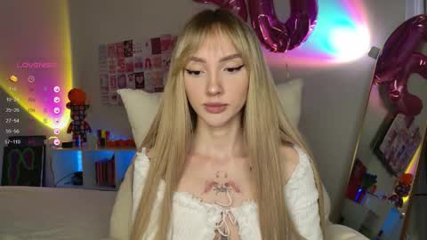 Snapshot of lunainnk chatting on 11-20-25, 11:04 Luna online show from 11-20-25, 11:04