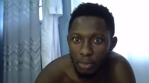 lunalove22_ online show from 11-20-25, 03:28