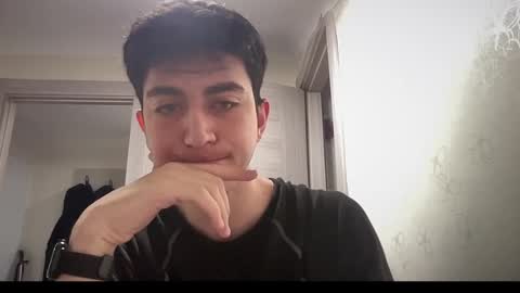 Snapshot of lunamalpica chatting on 02-19-25, 04:01 LunaPica online show from 02-19-25, 04:01