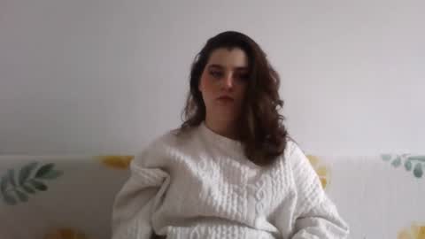 Snapshot of lunamoody chatting on 09-28-25, 09:47 lunamoody online show from 09-28-25, 09:47