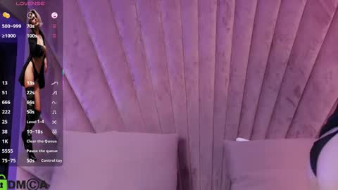 Luna online show from 09-13-25, 06:51