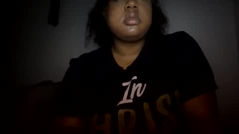 lunamoth00 online show from 02-20-26, 04:40