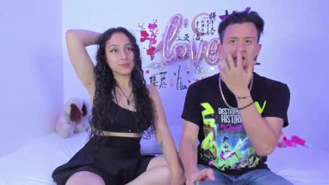 Snapshot of lunandrew chatting on 12-19-24, 01:07 Luna Mendez Andrew Cemar online show from 12-19-24, 01:07