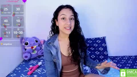 Snapshot of lunandrew chatting on 11-06-25, 04:24 Luna Mendez Andrew Cemar online show from 11-06-25, 04:24