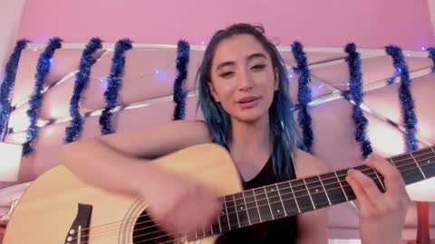 Luna Page online show from 12-29-24, 04:08