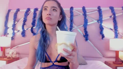 Luna Page online show from 12-30-24, 02:08