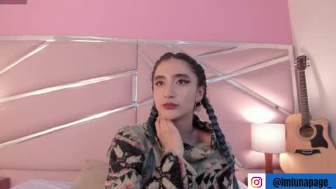 Luna Page online show from 01-20-25, 01:32