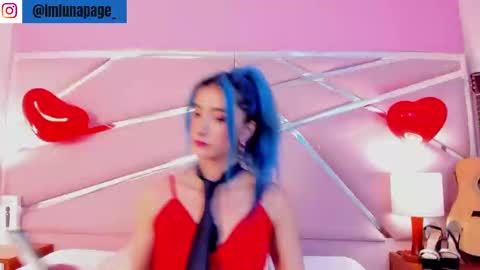 Luna Page online show from 02-18-25, 02:06