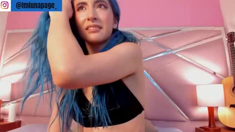 Luna Page online show from 03-03-25, 02:04