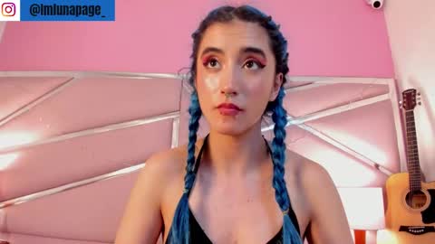 Luna Page online show from 03-03-25, 05:07
