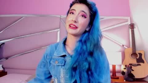 Luna Page online show from 03-07-25, 02:56
