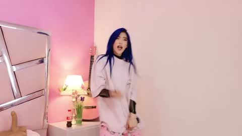 Luna Page online show from 09-24-25, 08:45
