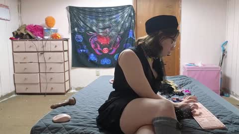 Snapshot of lunaquinn45 chatting on 12-14-24, 03:29 lunaquinn45 online show from 12-14-24, 03:29