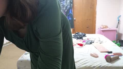 Snapshot of lunaquinn45 chatting on 12-31-24, 02:19 lunaquinn45 online show from 12-31-24, 02:19