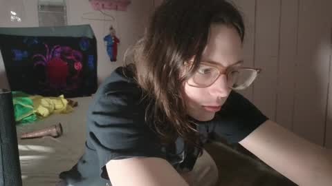 Snapshot of lunaquinn45 chatting on 02-05-25, 12:10 lunaquinn45 online show from 02-05-25, 12:10