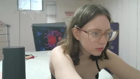 Snapshot of lunaquinn45 chatting on 02-07-25, 03:08 lunaquinn45 online show from 02-07-25, 03:08