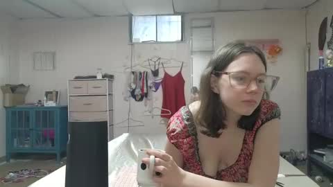 Snapshot of lunaquinn45 chatting on 03-07-25, 11:05 lunaquinn45 online show from 03-07-25, 11:05