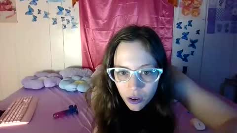 Snapshot of lunaquinn45 chatting on 10-24-25, 11:34 lunaquinn45 online show from 10-24-25, 11:34