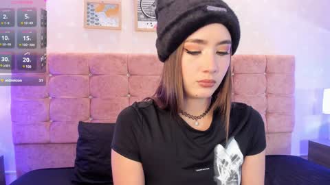 Luna  online show from 12-07-24, 06:37