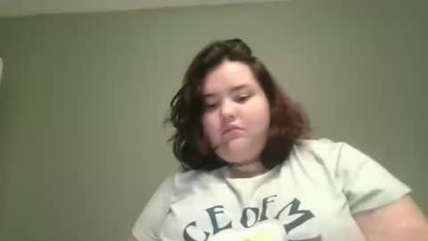 Snapshot of lunar_nightstar chatting on 09-15-25, 08:09 lunar_nightstar online show from 09-15-25, 08:09