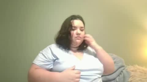 Snapshot of lunar_nightstar chatting on 09-23-25, 11:41 lunar_nightstar online show from 09-23-25, 11:41