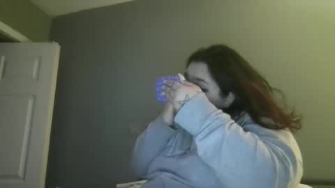 Snapshot of lunar_nightstar chatting on 10-28-25, 10:45 lunar_nightstar online show from 10-28-25, 10:45