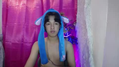 max online show from 03-25-26, 02:45