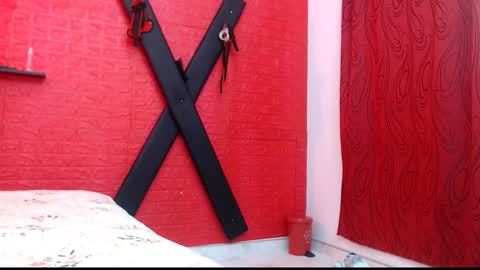 Snapshot of lunasexgirl69 chatting on 12-16-25, 06:46 luna online show from 12-16-25, 06:46