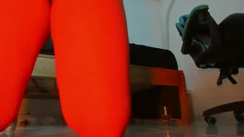 Snapshot of lunastar02 chatting on 10-11-25, 02:15 luna online show from 10-11-25, 02:15