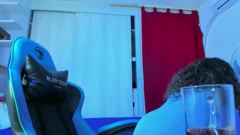 Snapshot of lunastar02 chatting on 11-08-25, 02:50 luna online show from 11-08-25, 02:50