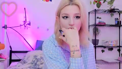 Kate online show from 03-01-25, 03:10