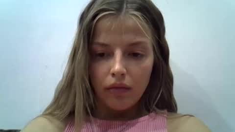 Luna  online show from 10-08-25, 06:05