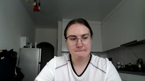 Snapshot of lunavelvet3 chatting on 10-29-25, 01:13 lunavelvet3 online show from 10-29-25, 01:13