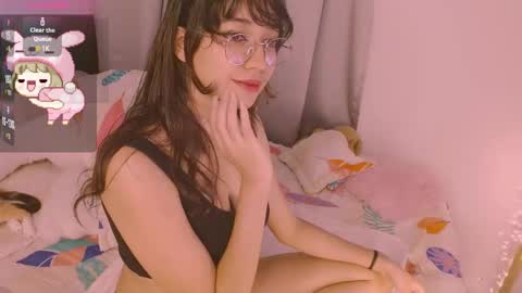 Snapshot of lunita_galaxy chatting on 12-05-24, 03:15 Luna Galaxy online show from 12-05-24, 03:15