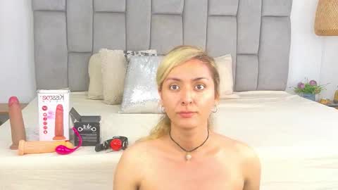 Snapshot of lunitadiva chatting on 11-03-25, 04:08 lunitadiva online show from 11-03-25, 04:08