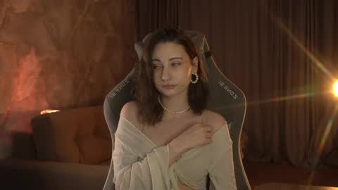 Snapshot of luntiki chatting on 04-11-26, 07:07 Amelia online show from 04-11-26, 07:07