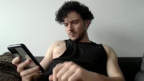 Lupine online show from 12-18-24, 12:29