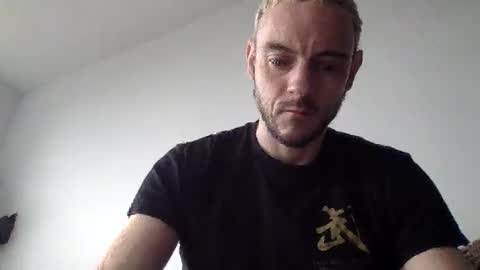 Lupine online show from 10-19-25, 11:11