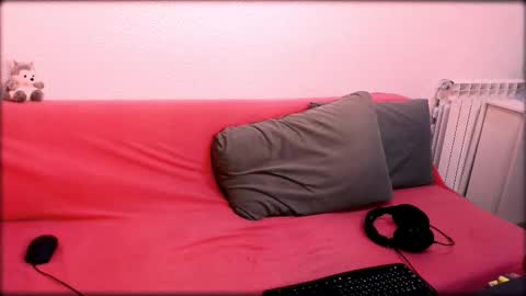 Snapshot of lurosincubus chatting on 11-15-25, 09:00 lurosincubus online show from 11-15-25, 09:00