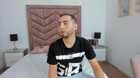 Lushian And Luna online show from 11-27-25, 03:14