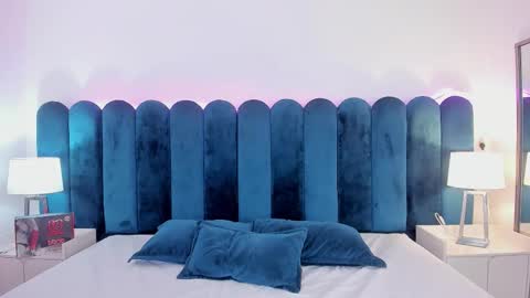 Lushian And Luna online show from 02-05-26, 05:39