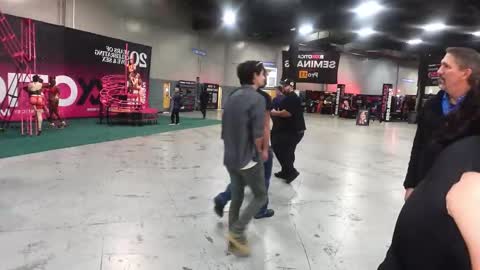 Snapshot of lushianafitness chatting on 10-24-25, 09:33 SHOWS ALL MONDAY WEDNESDAYFRIDAYSATURDAY IN THE MORNING online show from 10-24-25, 09:33