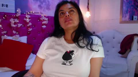 Angela 3 online show from 12-17-24, 10:22