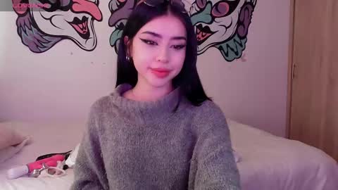 Snapshot of lustful_aprilx chatting on 01-18-25, 10:49 Valerie  April   online show from 01-18-25, 10:49