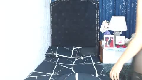 Snapshot of lustress_katalina69 chatting on 02-17-25, 11:55 lustress_katalina69 online show from 02-17-25, 11:55